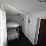 Rooms4rest Biz Skibicka Budynek 2 - Private For Tourists Auberge de jeunesse Varsovie