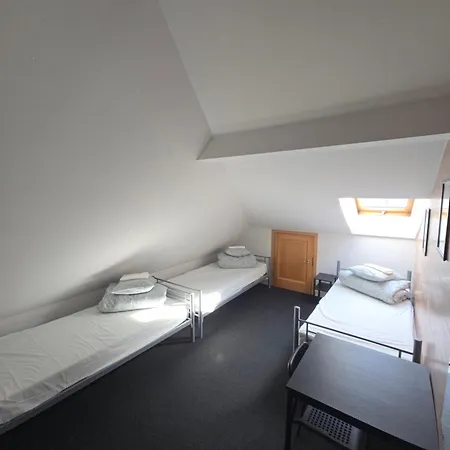 Rooms4rest Biz Skibicka Budynek 2 - Private For Tourists *